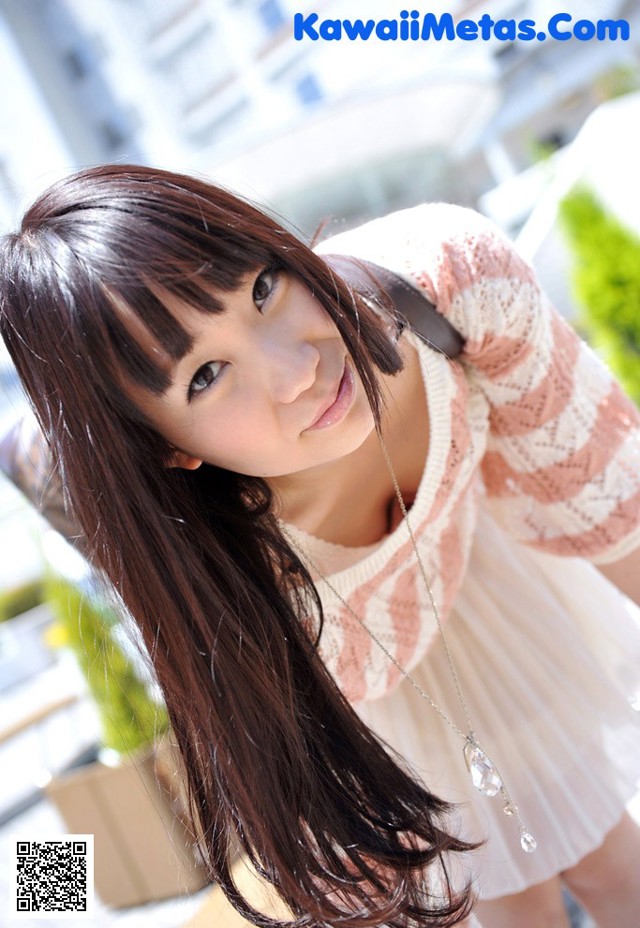 Reina Kiriyama - Neona Latina Girlfrend No.75833d