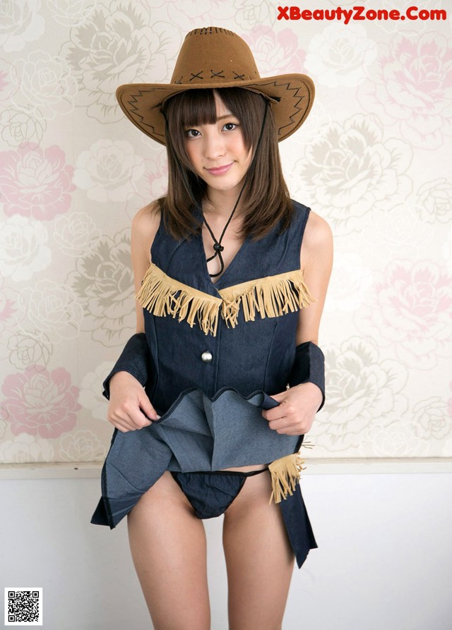 Kana Momonogi - Patient Toples Gif No.114c20