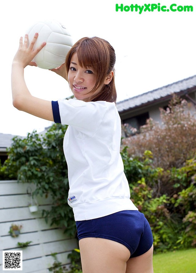 Shion - Closeup Bar Reu No.0566cb