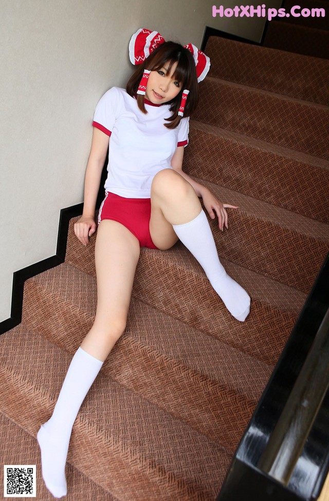 Rin Higurashi - Old Cross Legged No.bcbae9