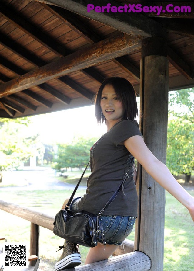 Emiri Asaka - Partyhardcore Mike Apartment No.e784e7